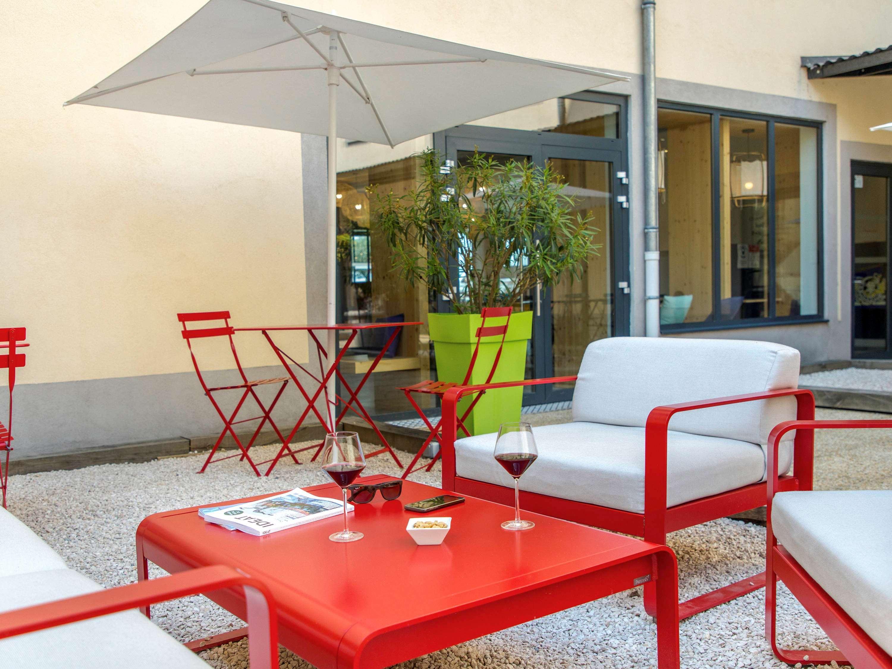 Ibis Lyon Sud Vienne Saint-Louis Hotel Bagian luar foto